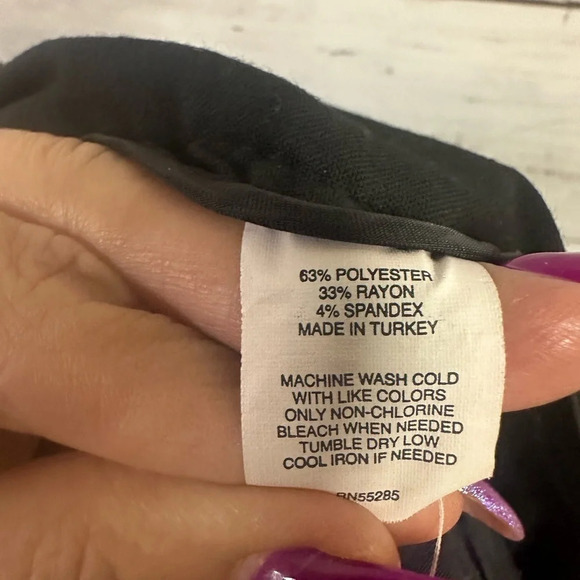 Express Editor Cropped Black Pants Size 2 - Picture 4 of 6